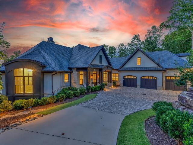 110 Waterfern Court