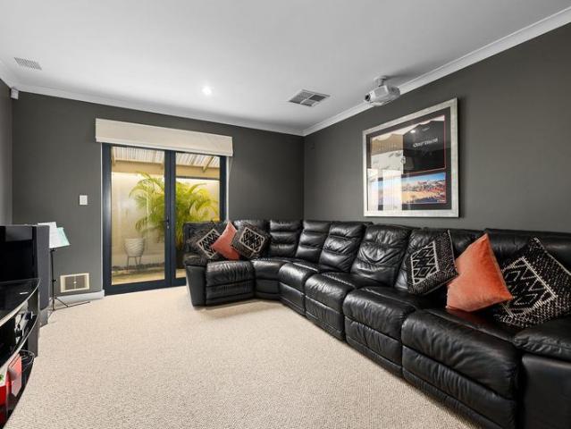 110 The Promenade, Mount Pleasant