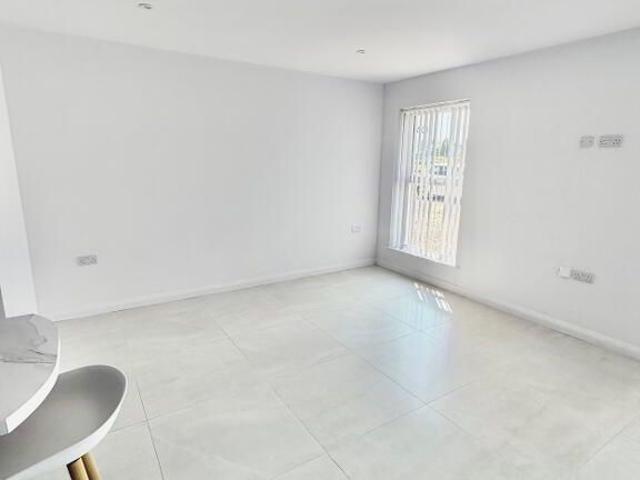 110a Causeway Street, Portrush, BT56 8AE