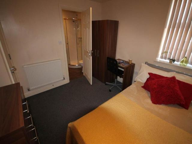 110B Ashbourne Road, Derby, 1 bed in a house share to rent £440 pcm £102 pw