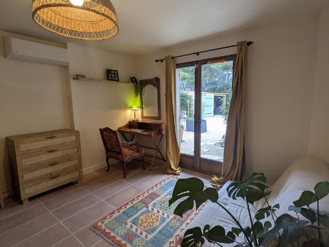 110m2 2BDR + parking close to nature