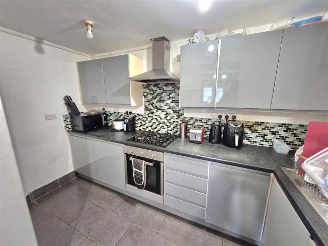 £110pppw excluding bills *. 7 bed detached house to rent £3,345 pcm £772 pw
