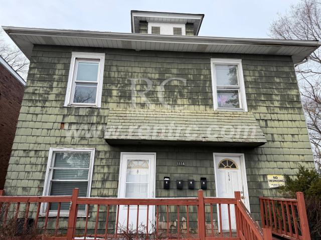 1114 A Gilbert, 1 bed, 1 full bath
