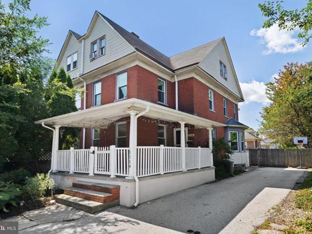 1114 County Line Rd, Bryn Mawr, PA 19010
