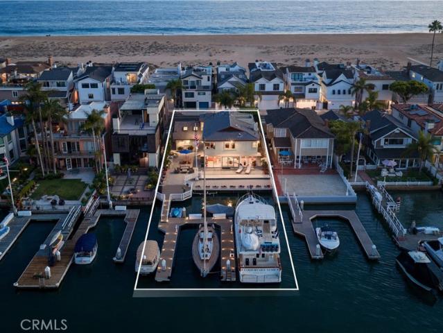 1114 E Balboa Boulevard