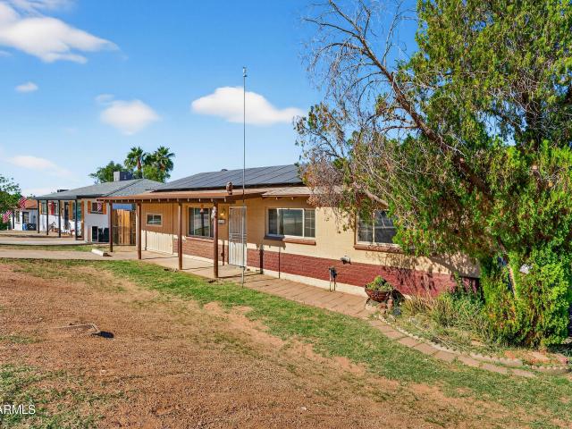 1114 e orchid lane
