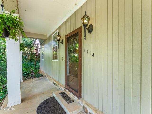 1114 Rain Tree Rd