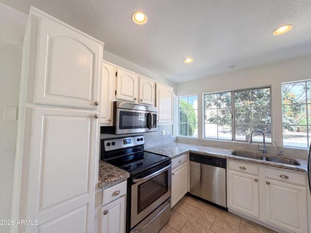 1114 S Tiago Dr, Gilbert, AZ 85233 | MLS #7019