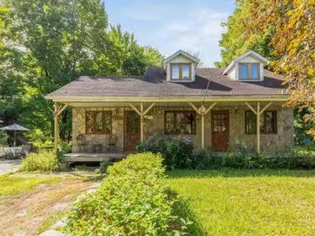 1114 Spruce Lane, Hinchinbrooke, QC, J0S 1A0 house for sale.