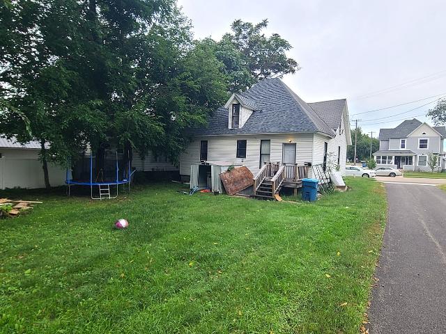 1114 W 4th Street