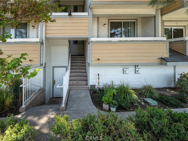 11150 Glenoaks 307