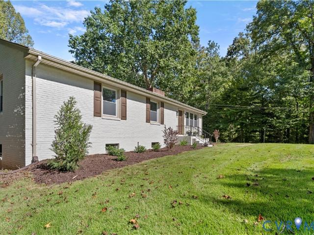 11152 Wychwood Drive