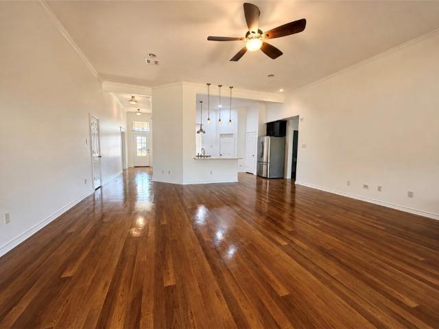 1115 Beckley Court