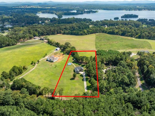 1115 Eureka Road