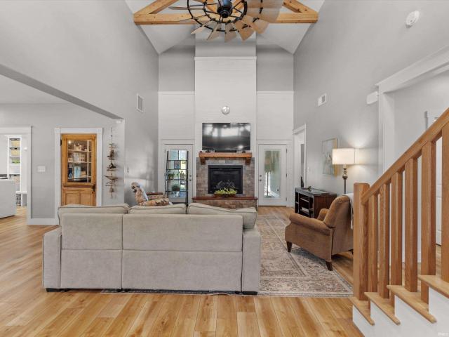 1115 Helen Court