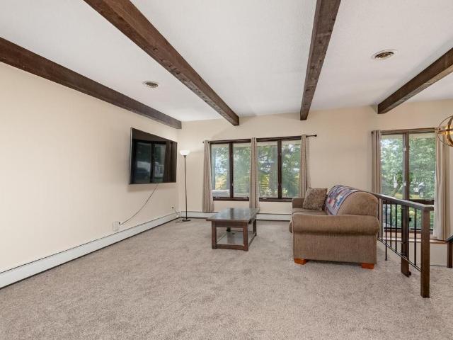 11165 Highway 7