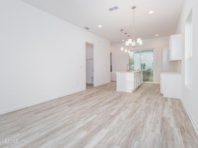 11165 Joel St, Jacksonville, FL 32218 | MLS #2150