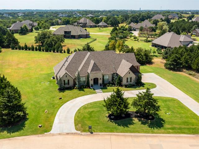 1116 Abberly Circle