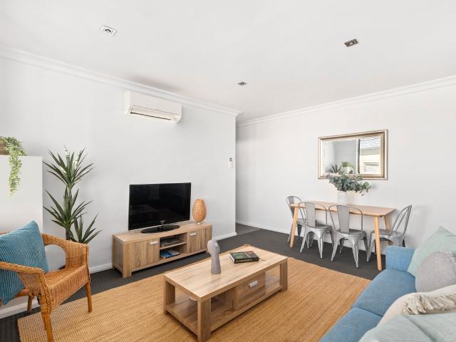 11/16 Cromwell Road, South Yarra
