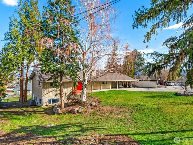1117 Appleland Drive