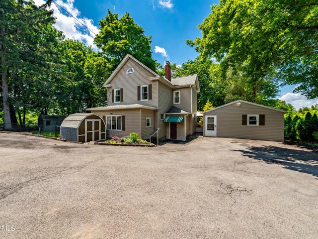1117 Balltown Road