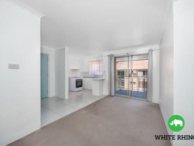 11/17 Carinya Street, Queanbeyan
