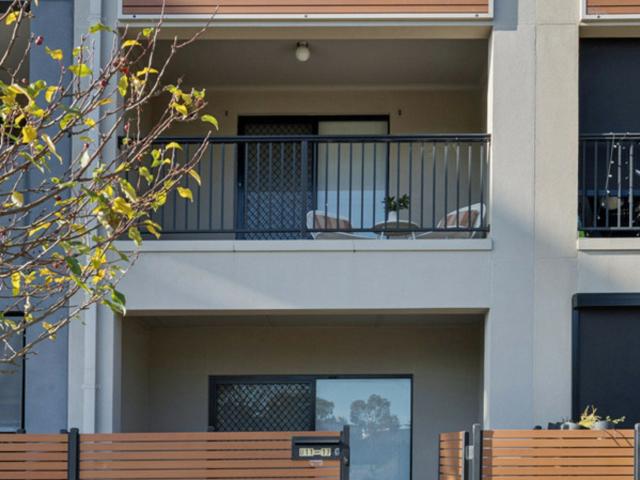 11/17 euston walk, mawson lakes sa for rent lj hooker