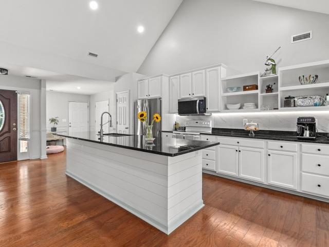 1117 Langdoc Street