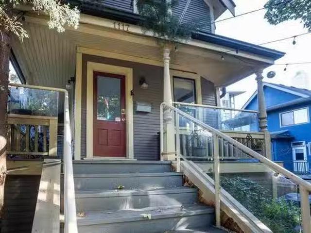 1117 Pendrell Street, Vancouver, BC, V6E 1L3 duplex for sale.