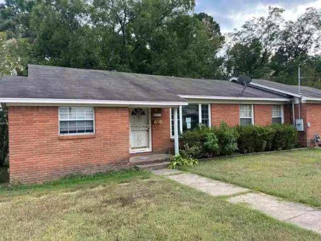 1117 PINE BLUFF ST, MALVERN, AR 72104