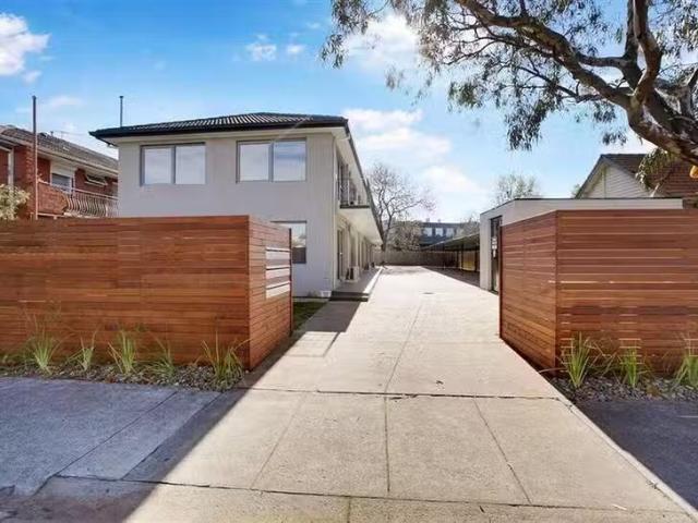 11/17 Rosstown Road, Carnegie, VIC 3163