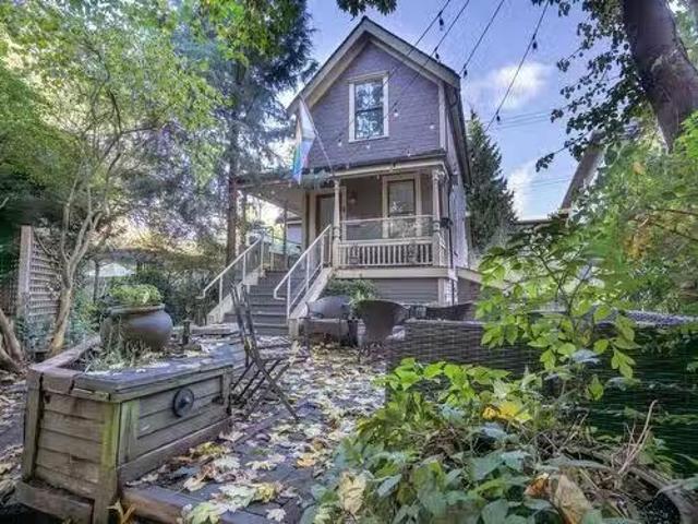 1117 1119 Pendrell Street, Vancouver, BC, V6E 1L3 Single Fam.