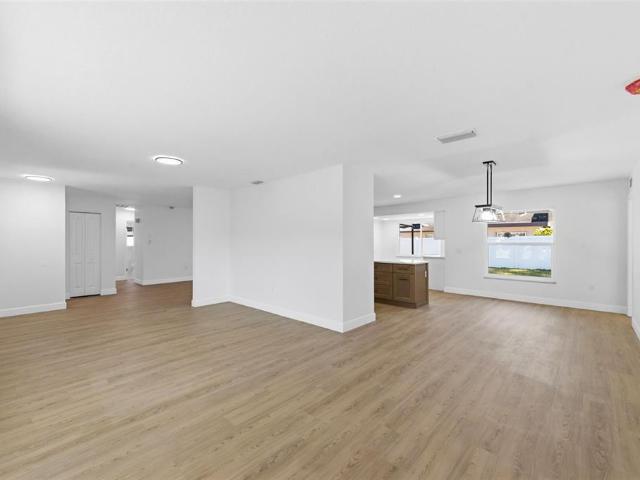 11180 th Ave, Largo, FL 33778 | MLS #TB8499