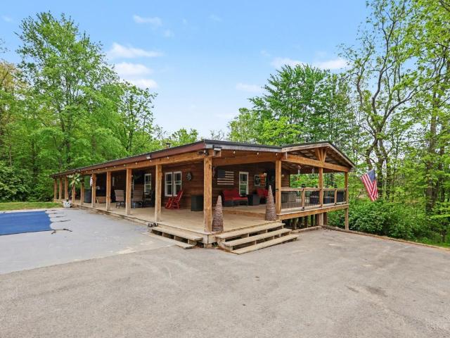 11181 Eastside Road