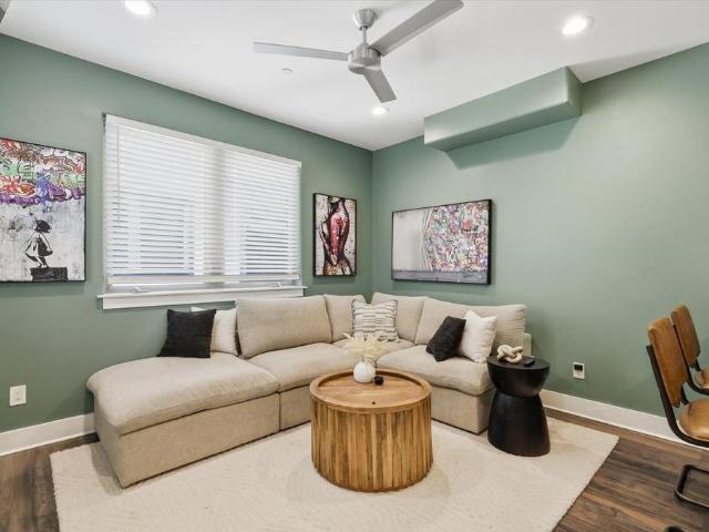 1118 Galveston Avenue # 5
