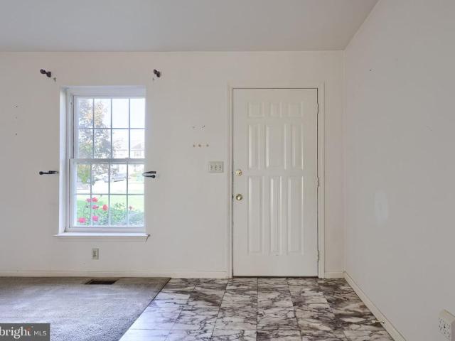 1118 Hampden Drive