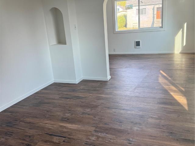 1118 Larch Street