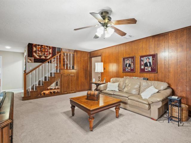 1118 S Amy Drive