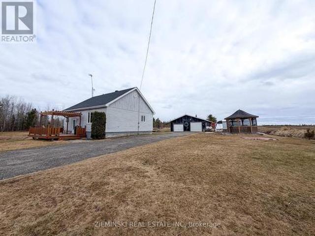 1119 Oil Tank Road, Iroquois Falls, ON, P0K 1G0 house for sale | Listing ID T12529 | Royal LePage