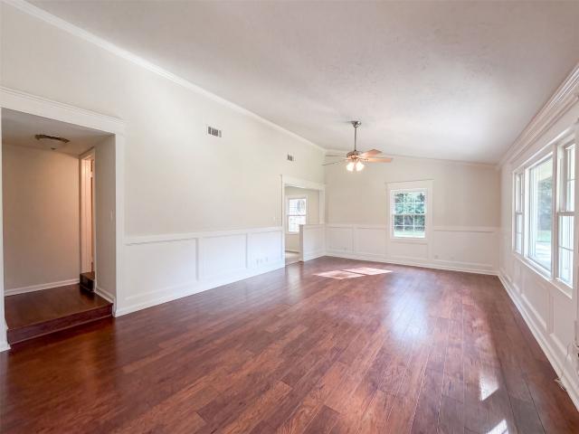 1119 Coe Road
