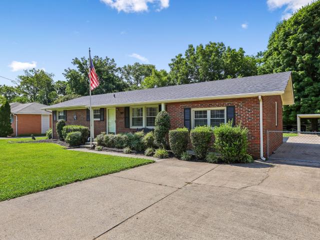 1119 W Northfield Blvd