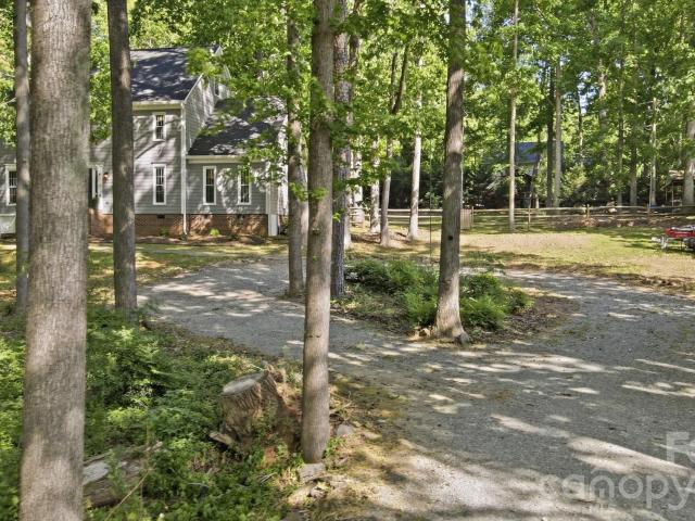 11103 Idlewild Road