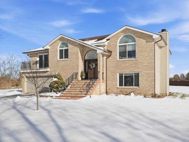 11109 Iowa St, Crown Point, IN 46307 | MLS #831723