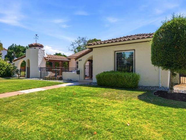 1110 Norval Way