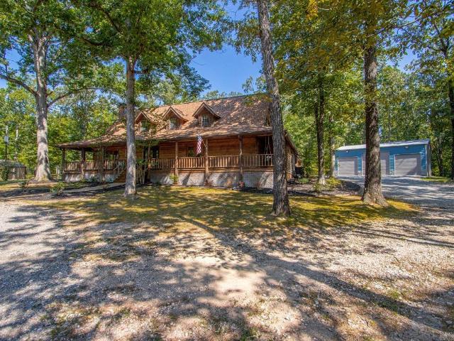 1110 Oak Acres