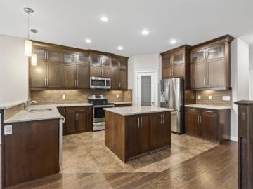 House for sale in Mckernan - Patio