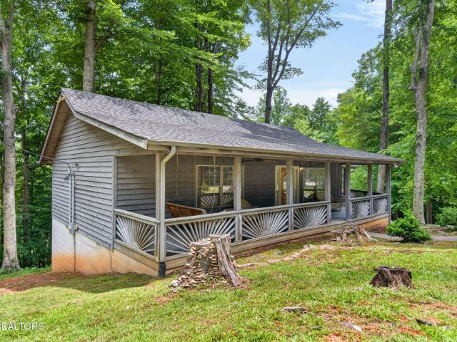 1110 Cherokee Rd
