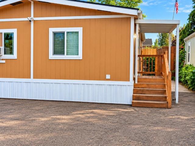 1110 Coweeman Lane