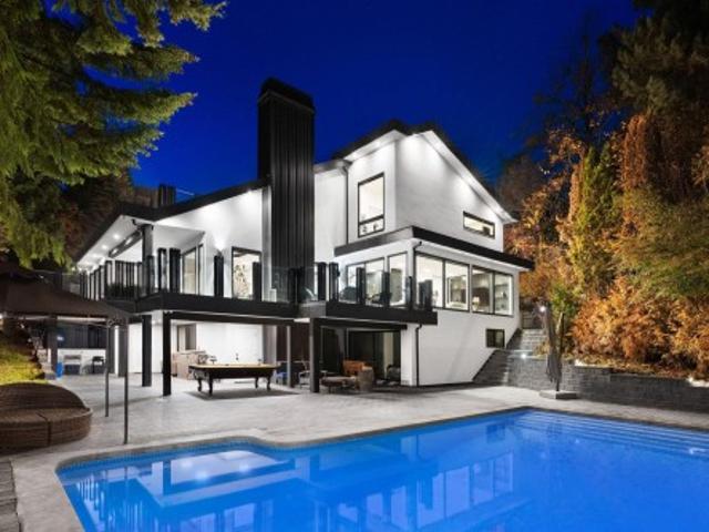 1110 Hillside Road, West Vancouver, BC, V7S 2G2 Luxury House for sale | Listing ID R3116 | Royal LePage Carriage Trade Luxury Properties