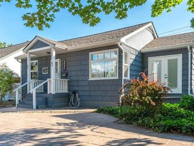 1110 Kilwinning Street, Penticton, BC, V2A 4P1 house for sale | Listing ID 10399 | Royal LePage